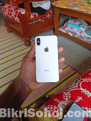I phone xs